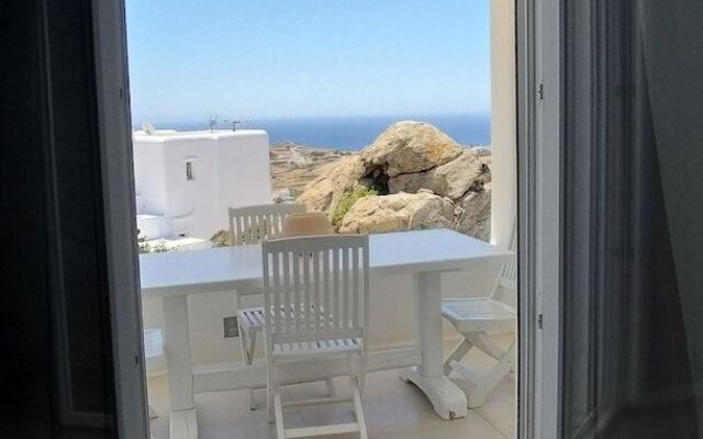 Lofos Apartments