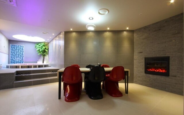 Bucheon Hotel I