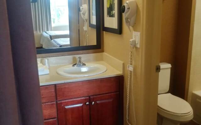 Extended Stay America Suites Orlando Maitland Summit Tower B