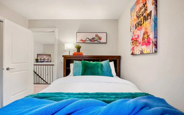 The Mask - 5BD - Movie Room - Kidfriendly