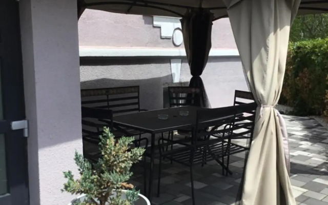 Varkerulet Apartman