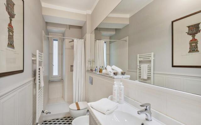 Flat 75M² 1 Bedroom 1 Bathroom - Genoa