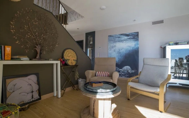 Casa Siempreviva - Adults Recommended