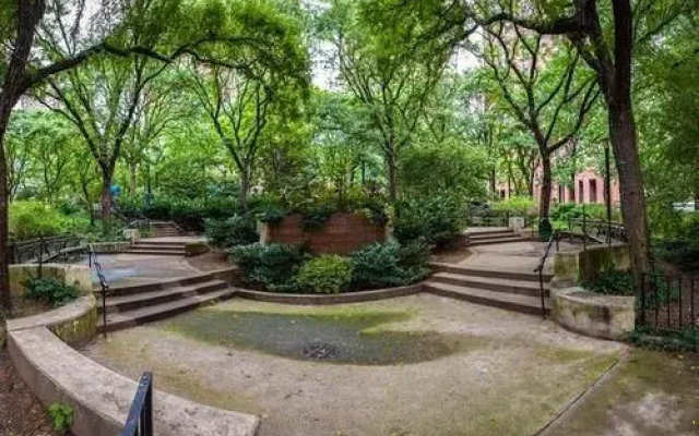 Great Location Midtown East 35Th Street And Third Ave
