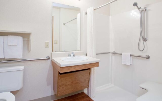 WoodSpring Suites Sioux Falls