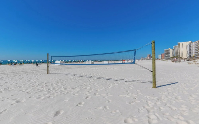 Turquoise Place 2205 C