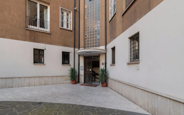 Spacious flat near to Central Rome