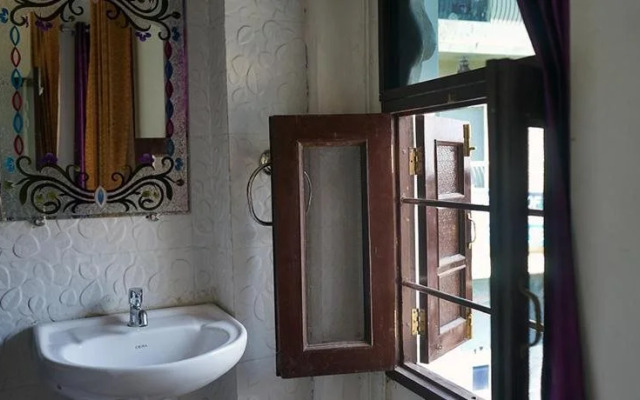 Gyan Villa