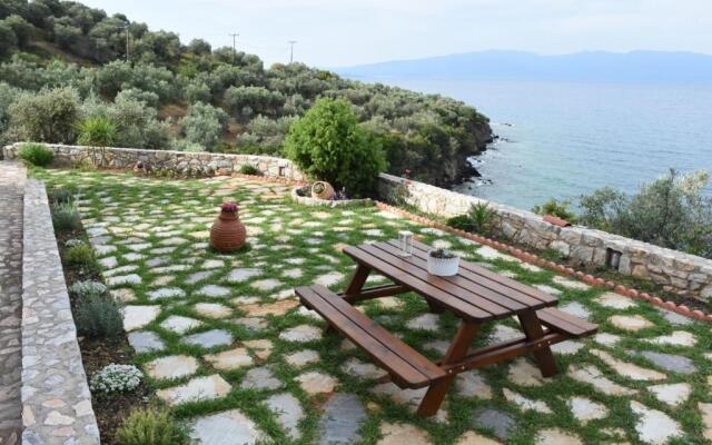 Aphrodite , Charming apt with stunning view!
