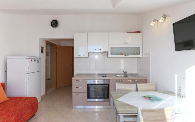 Stunning Home in Marusici With Wifi and 1 Bedrooms