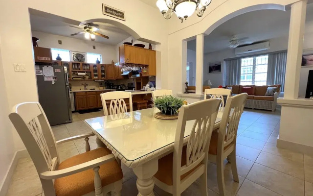 Welcome to the Unpretentious and Breezy Graceville, Steps Away From the Beach