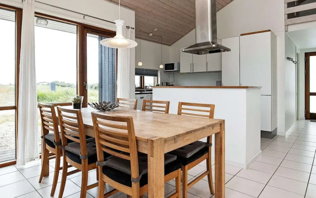 8 Person Holiday Home in Ulfborg-by Traum