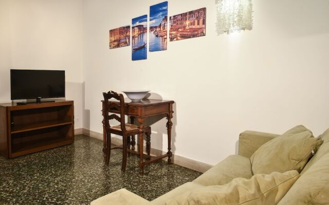 Santa Maria Formosa Apartments