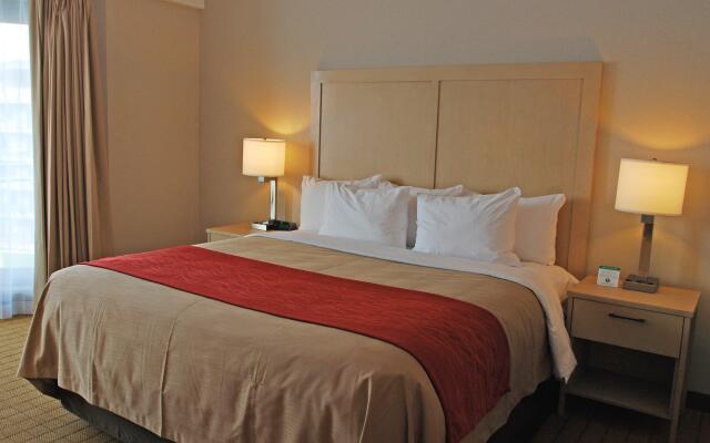 Comfort Inn & Suites