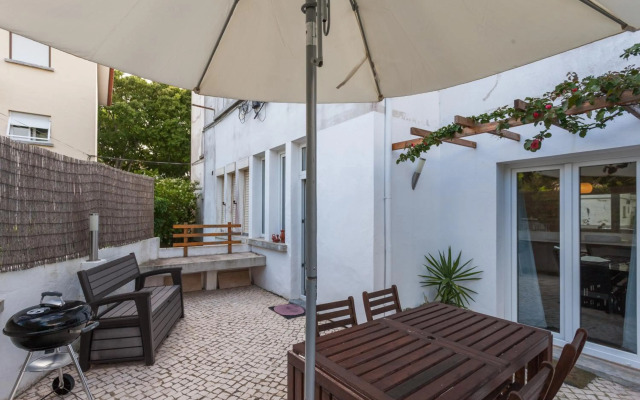 FLH Cascais Apartment with Terrace
