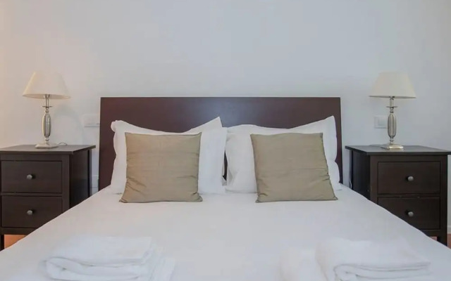 Liiiving in Porto Balcony Drag o View