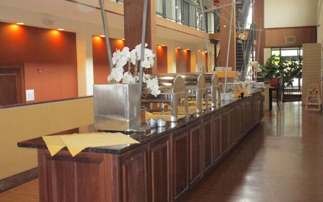 Radisson Hotel Lenexa Overland Park