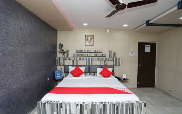 OYO 23385 The Prestige Hotel & Convention