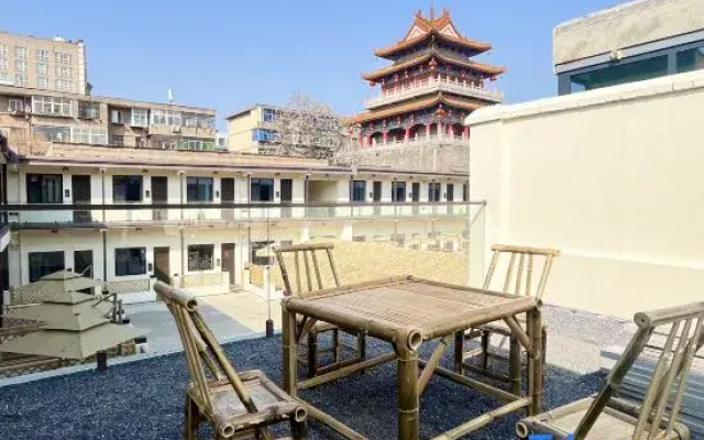 Fujiang Courtyard（Bell Tower Mosque Street Store)