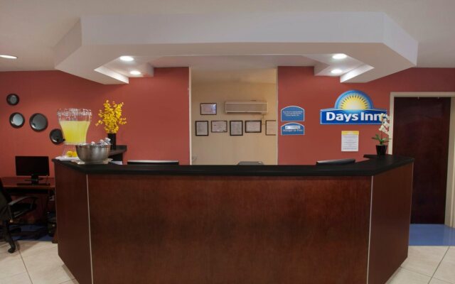 Red Roof Inn Darien - I-95/ North Brunswick