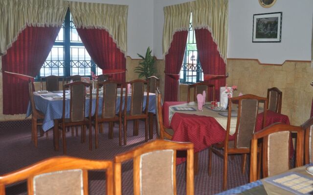 Royal Hotel Naran