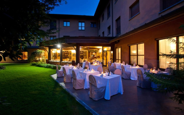 Brianteo Hotel And Restaurant