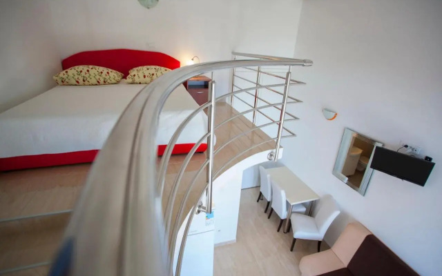 Apartments Sumic Podgora