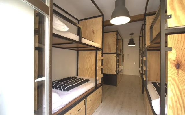 Surfing Etxea - Hostel