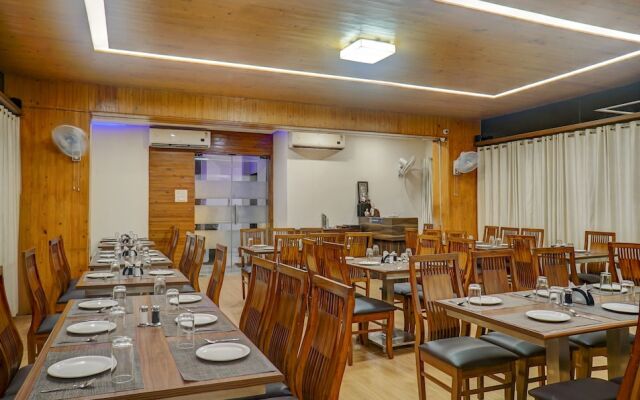 Treebo Hotel Shivas