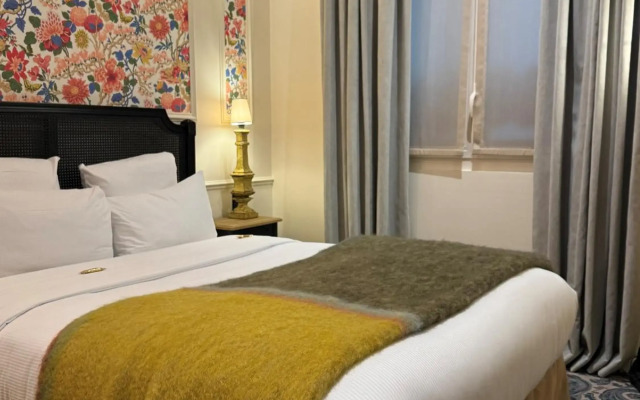 New Hotel République