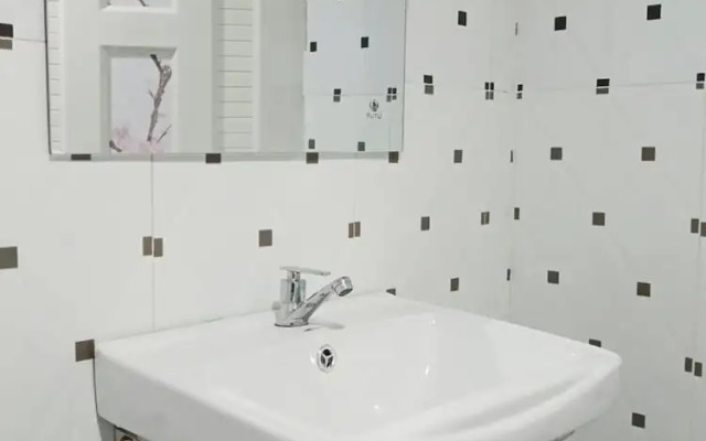 SELA Bungalow and Italian Restaurant