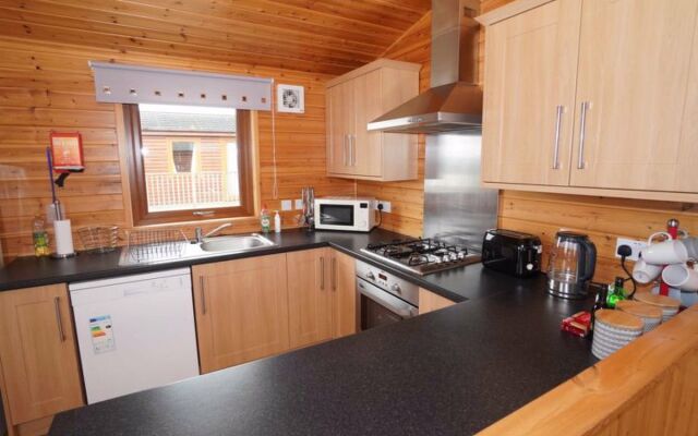 Loch Leven Lodge 11