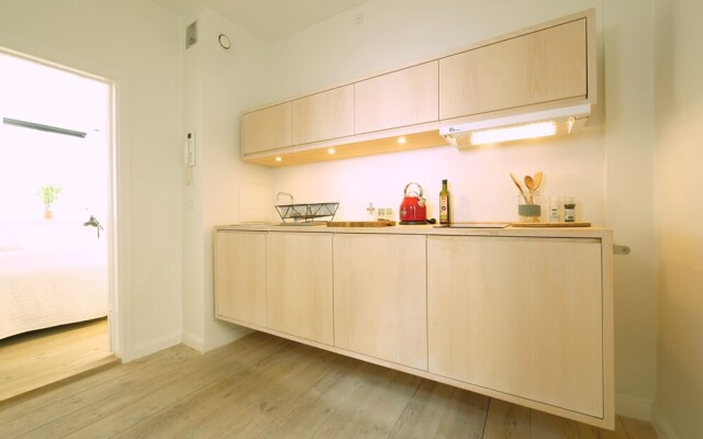 Central Canal Apartments 1