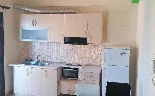 Alexis Apartments