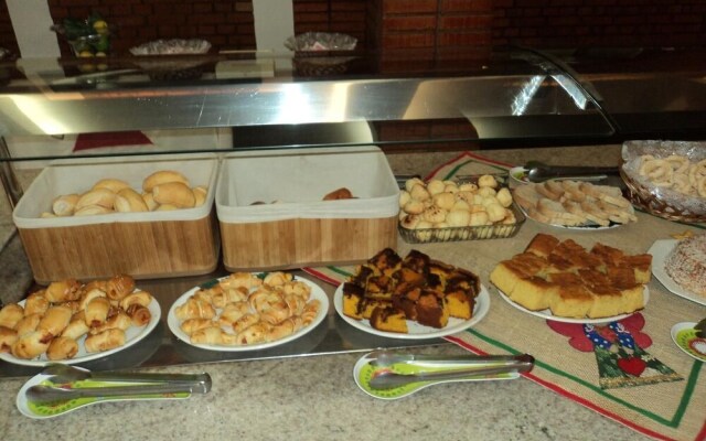 Hotel Verdes Mares