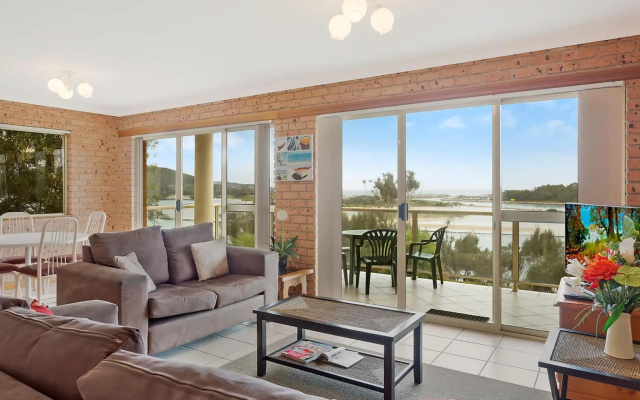 Grand Pacific 2 Unit 1 – Balcony – Narooma