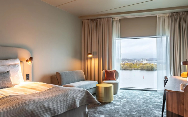 Clarion Hotel The Pier