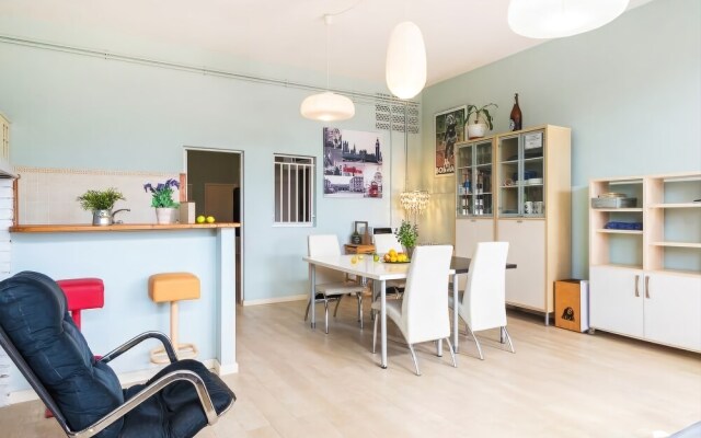 Chic loft mar y montaña