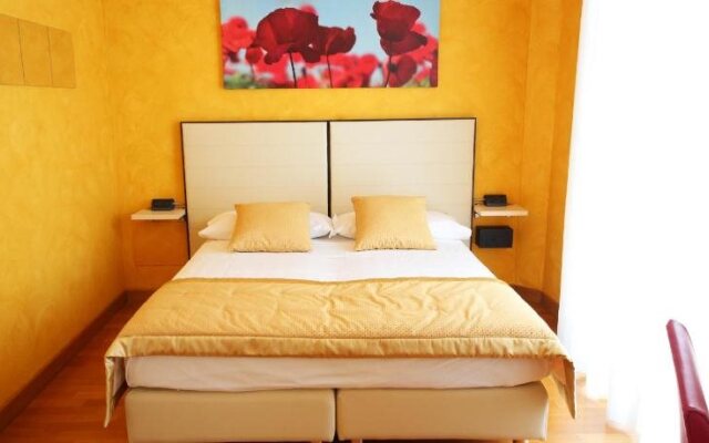 Ruhl Beach Hotel