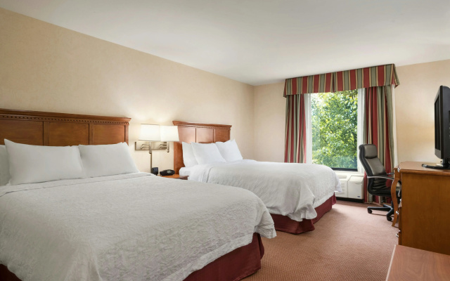 Hampton Inn Belle Vernon