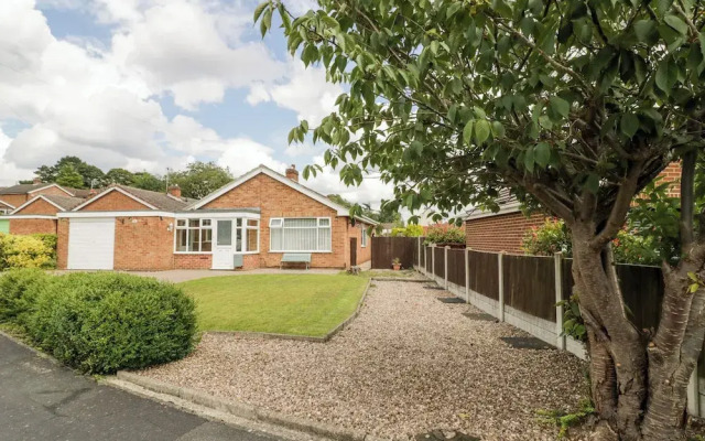 Lynsted Lodge