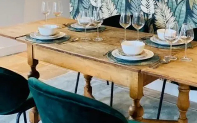 The Green House Lodge