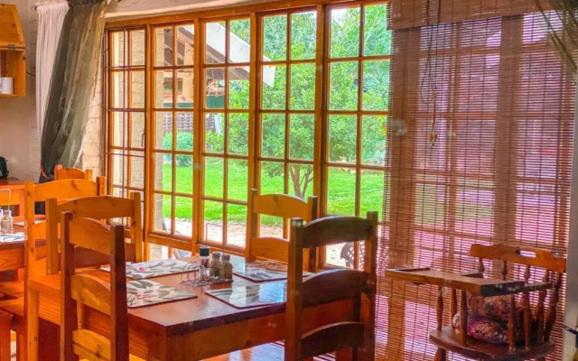 Mzanzi Rock Guesthouse