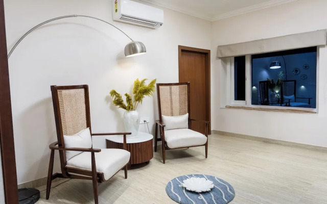 1 Amiras Entire Villa at Fateh Sagar, Udaipur
