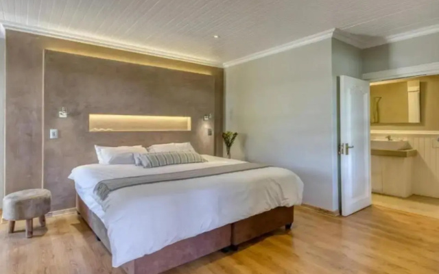 Explorer Guest House