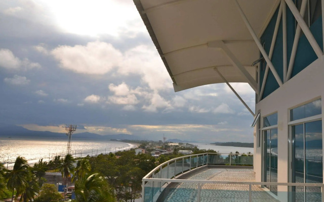 Puerto Azul Hotel
