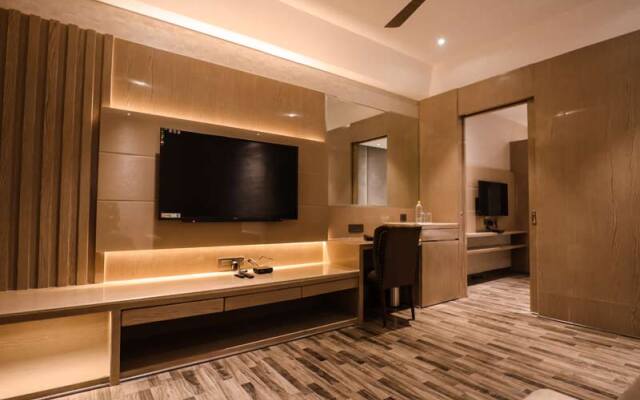 MVR Grand Hotel