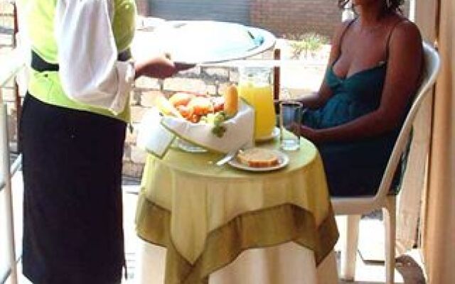 Maqalika Guest House