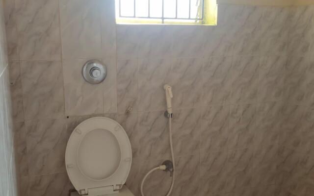 SPOT ON 82628 Mayura Guest House