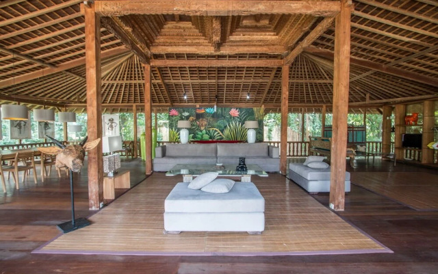 Cendana Villas-9Bedroom Private Pool